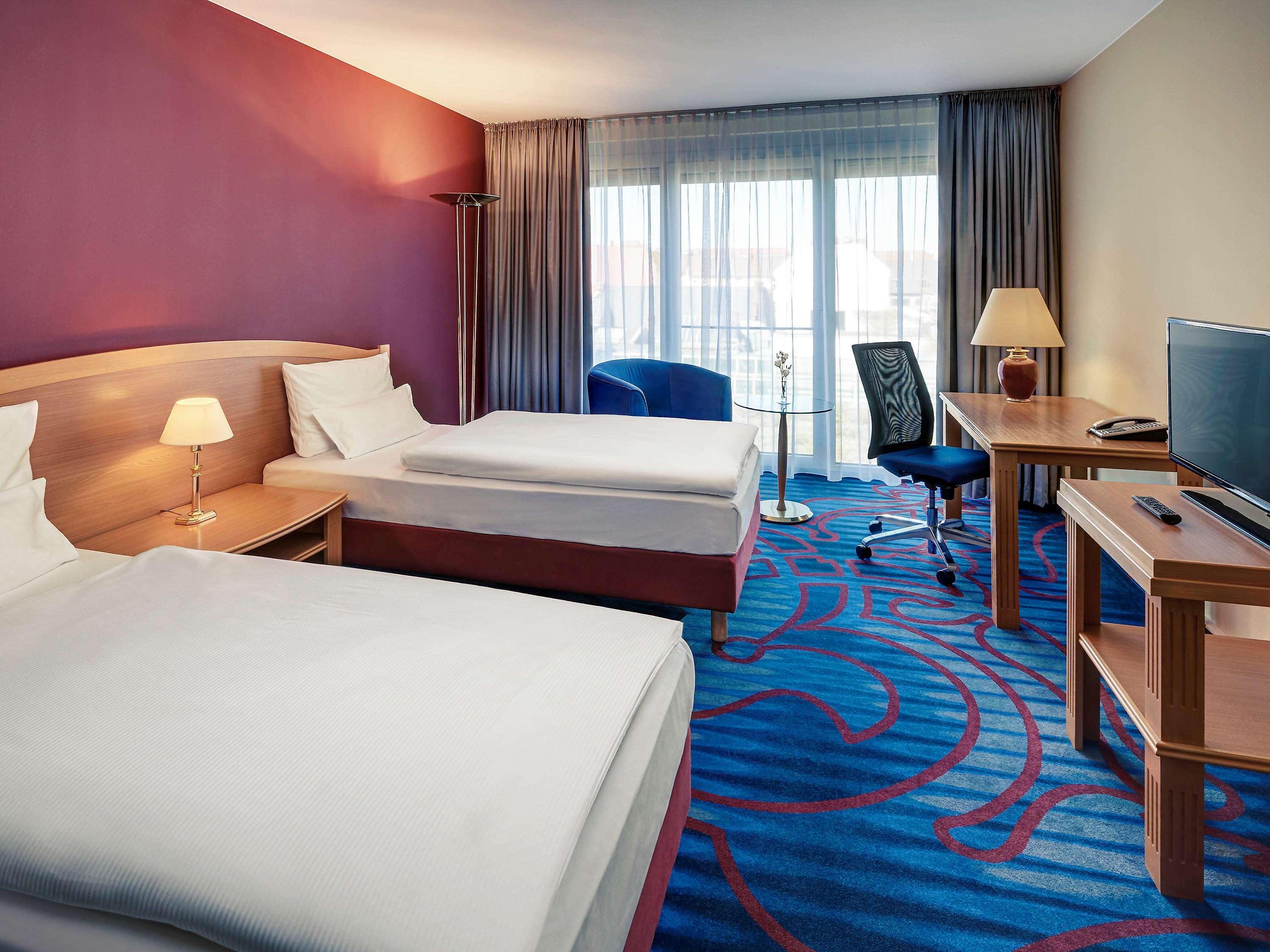 Mercure Hotel Berlin Tempelhof Екстер'єр фото
