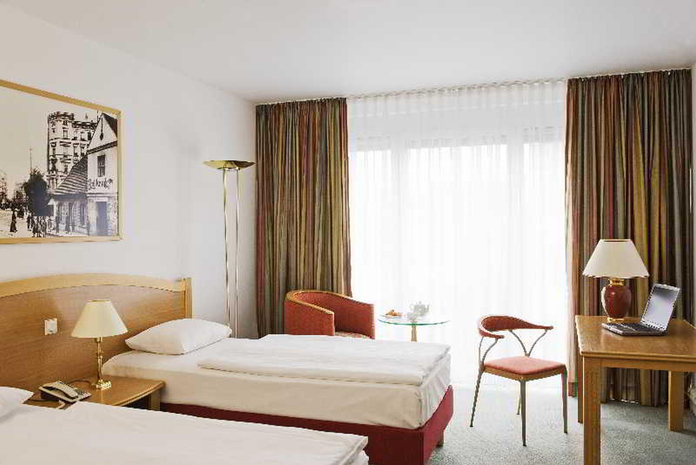Mercure Hotel Berlin Tempelhof Екстер'єр фото