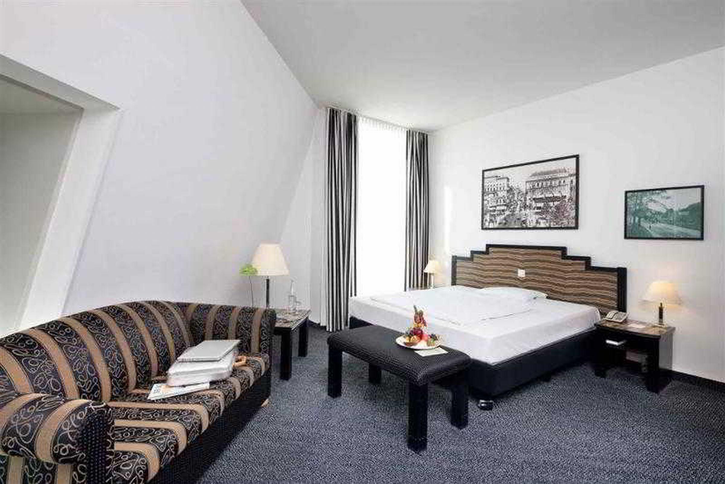 Mercure Hotel Berlin Tempelhof Екстер'єр фото