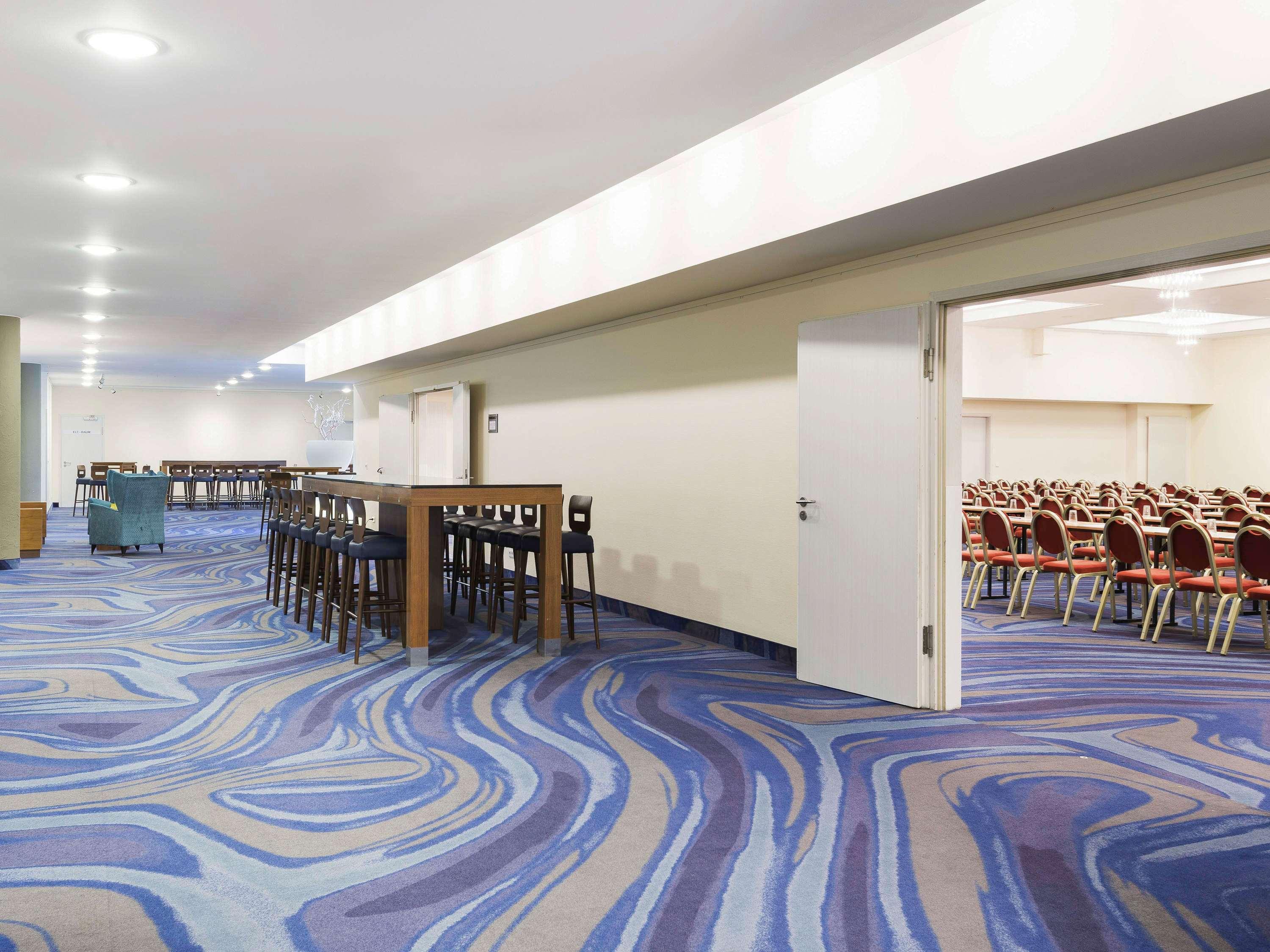 Mercure Hotel Berlin Tempelhof Екстер'єр фото