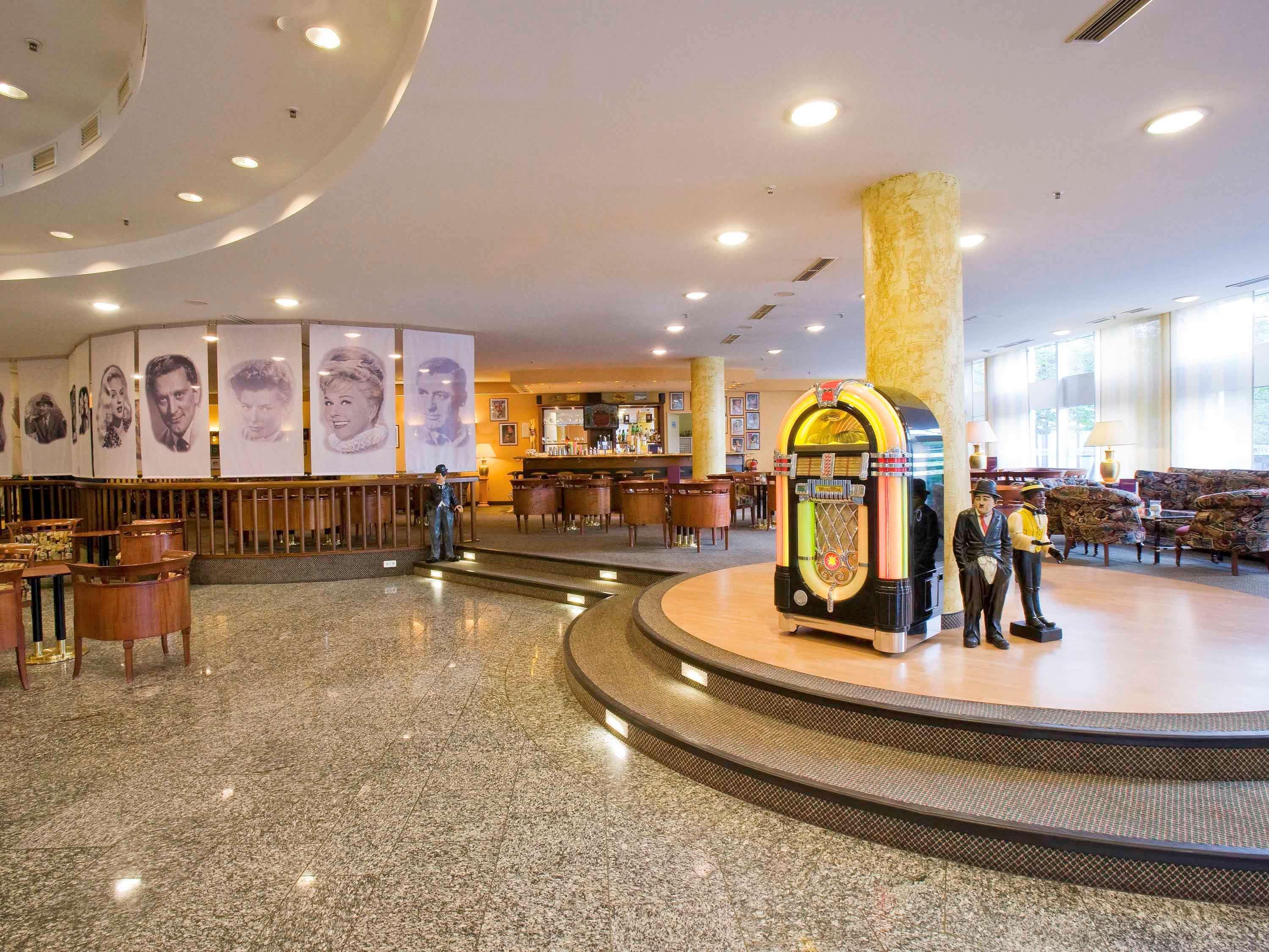 Mercure Hotel Berlin Tempelhof Екстер'єр фото