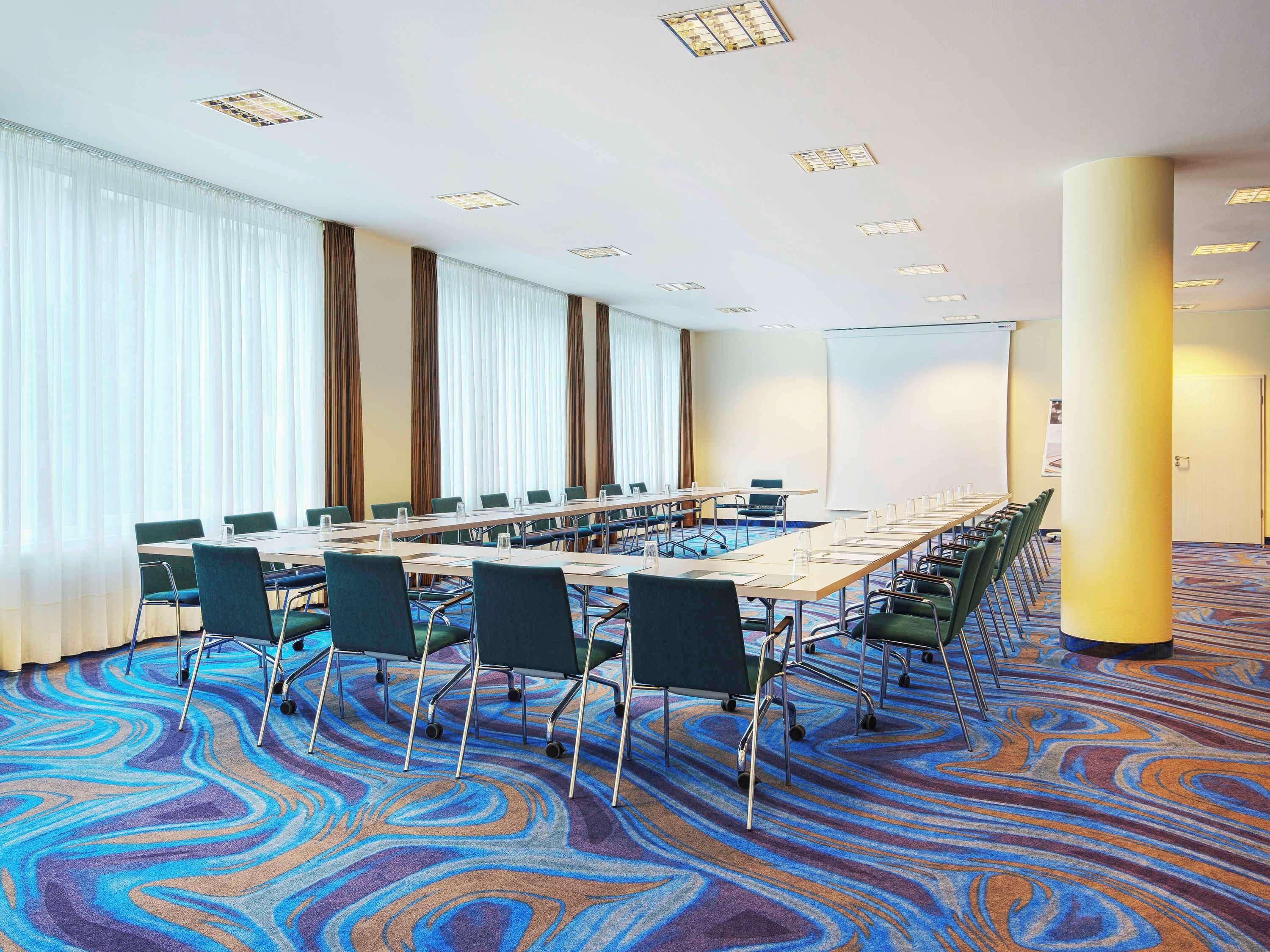 Mercure Hotel Berlin Tempelhof Екстер'єр фото